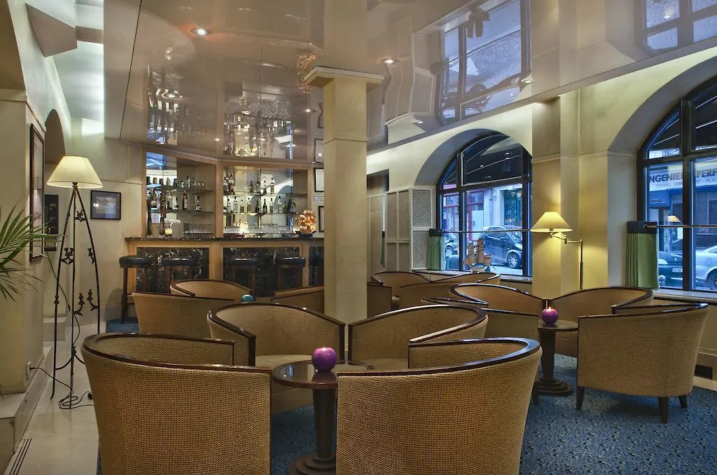 Hotel Maison Mere Paris