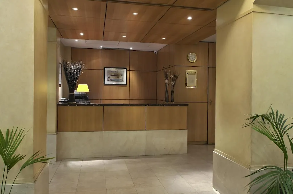 Hotel Maison Mere Paris
