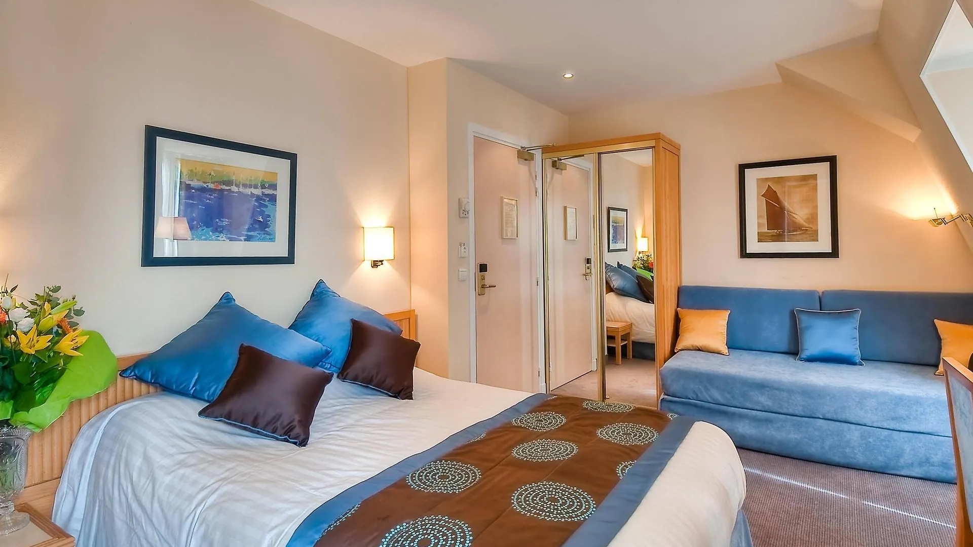 Otel Maison Mere Paris