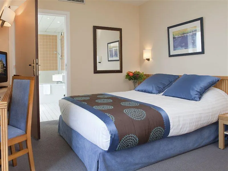 Maison Mere Paris 4*,
